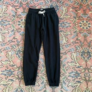 Gap jogger sweatpants in black, size XS